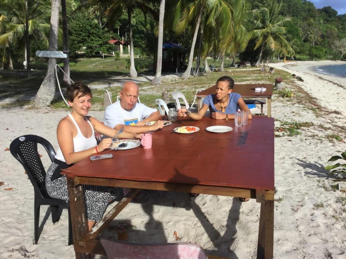 Wild Pasir Panjang Hotell Pulau Tuba Eksteriør bilde